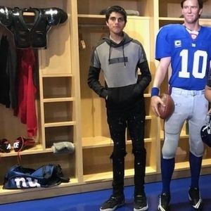 Meet your Posher, Hemant